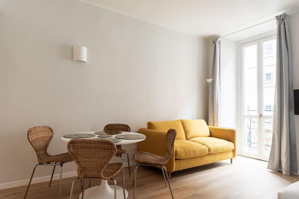 Youhosty - Ticinese Suite 1 Milano Ngoại thất bức ảnh