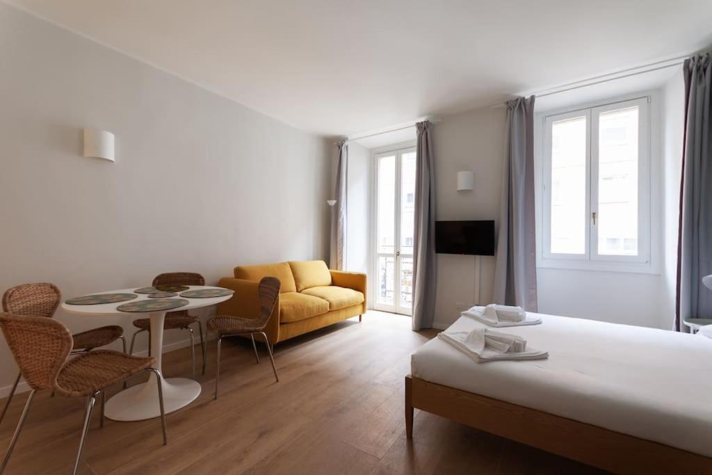 Youhosty - Ticinese Suite 1 Milano Ngoại thất bức ảnh